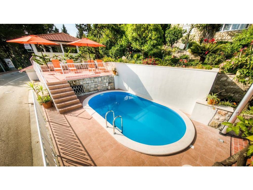 Hotel in Srebreno from £65 per night