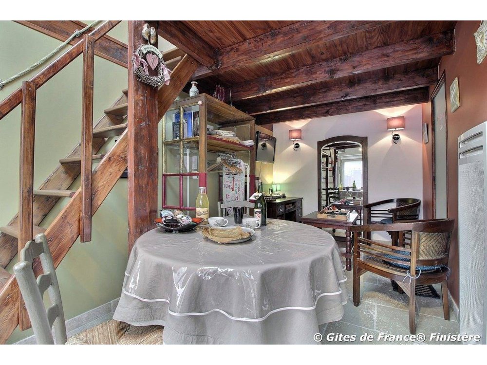 Holiday home in Gouézec from £45 per night