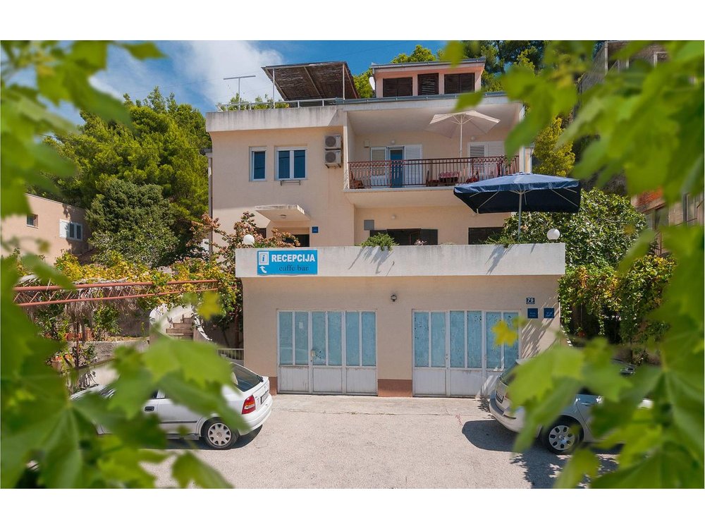 Holiday apartment in Podstrana from £32 per night