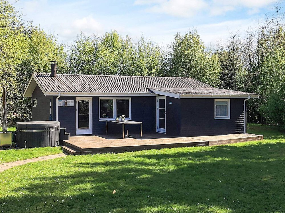 Holiday home in Hou from £52 per night