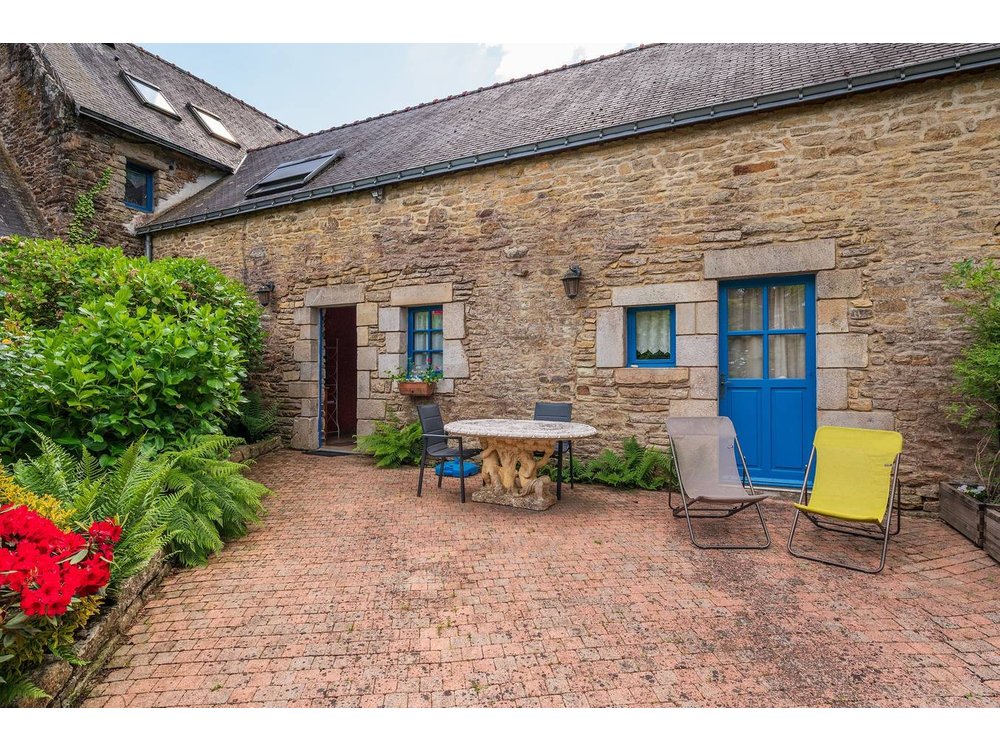 Holiday home in Elven from £56 per night