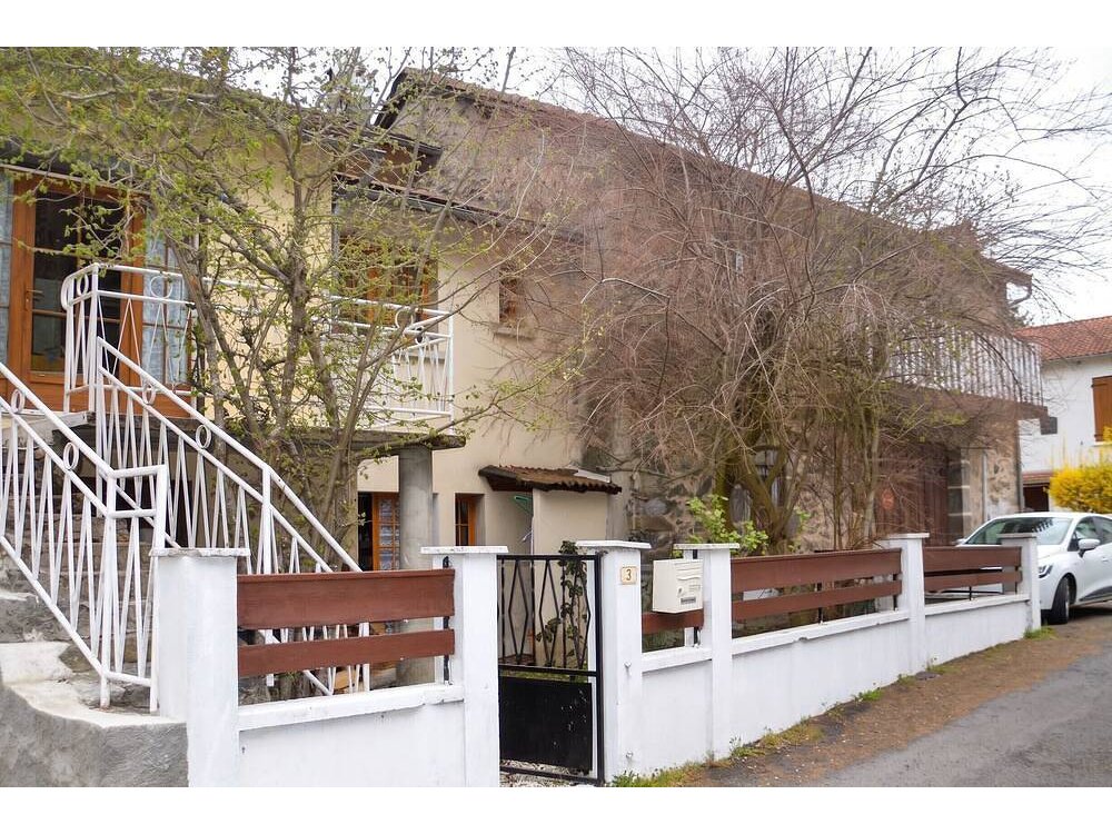 Holiday home in Cantal from £38 per night