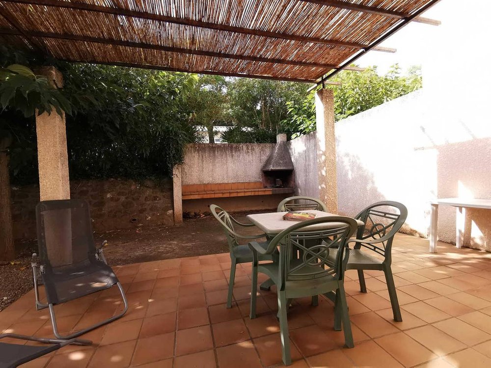 Holiday home in Trilla from £51 per night