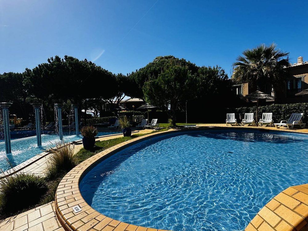 Holiday apartment in Albufeira from £334 per night