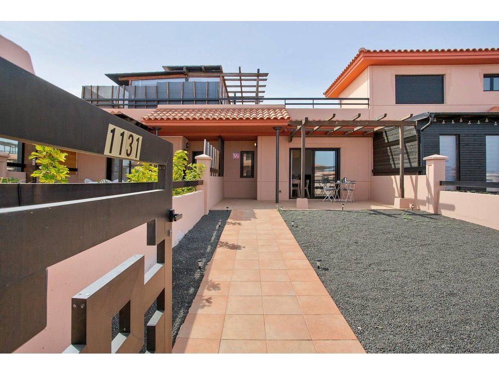 Holiday home in La Oliva from £47 per night