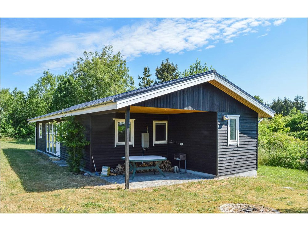 Holiday home in Hou from £41 per night