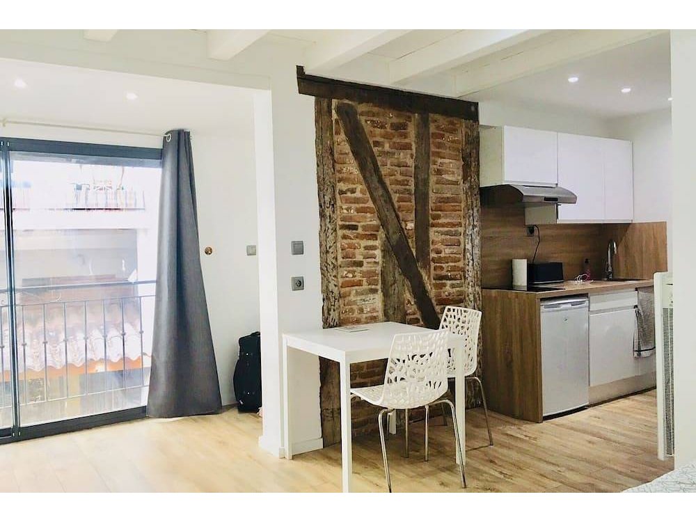 Holiday apartment in Toulouse from £28 per night