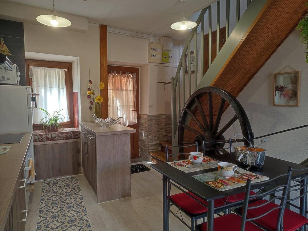 Holiday home in Campôme from £44 per night