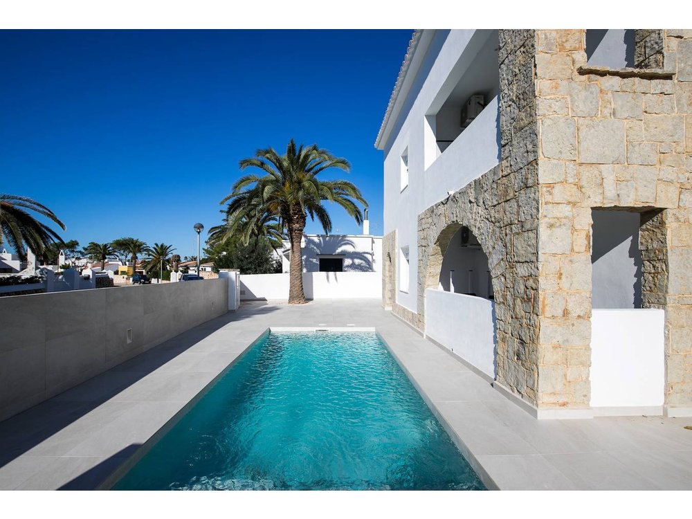 Holiday apartment in Menorca from £92 per night