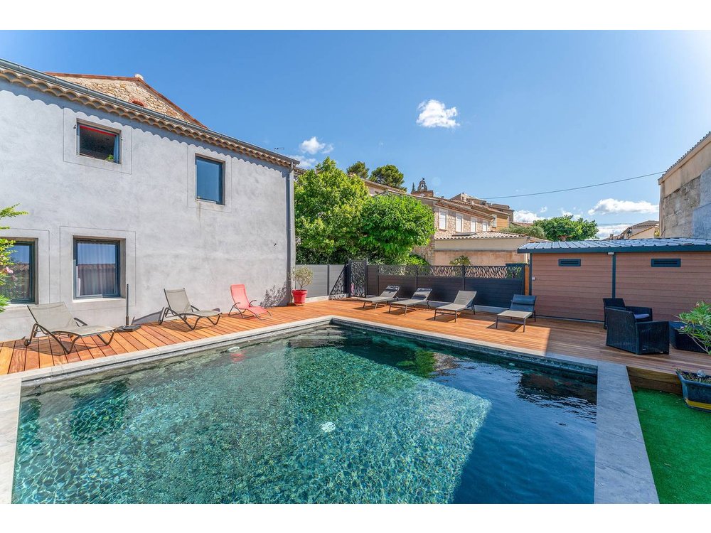 Holiday apartment in Rasteau from £122 per night