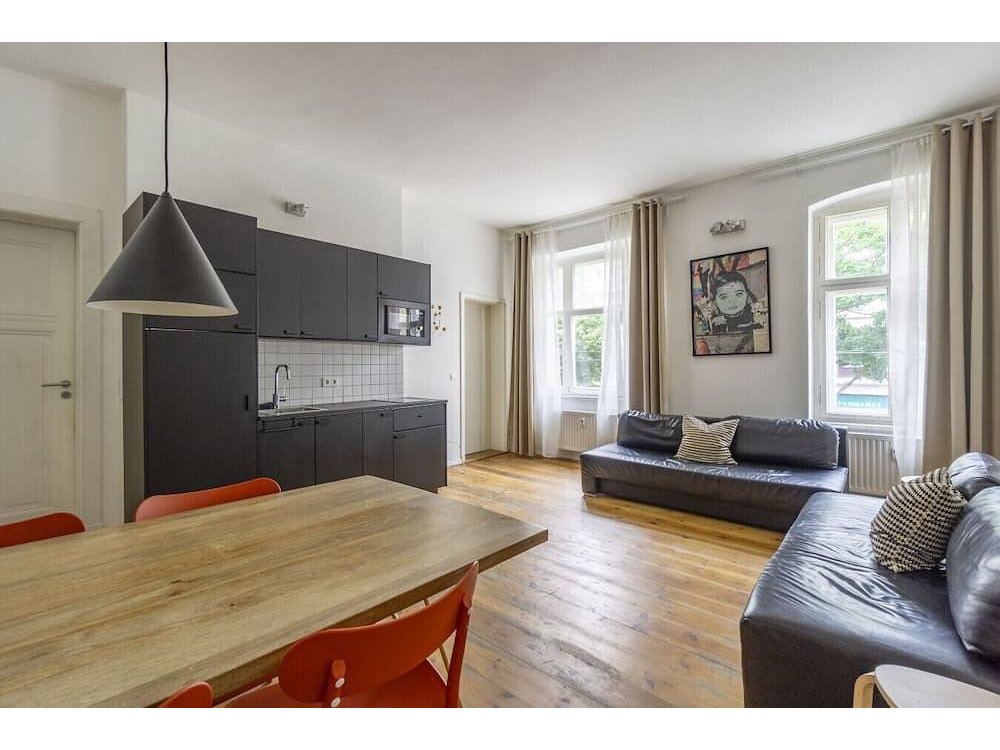 Holiday apartment in Berlin from £203 per night