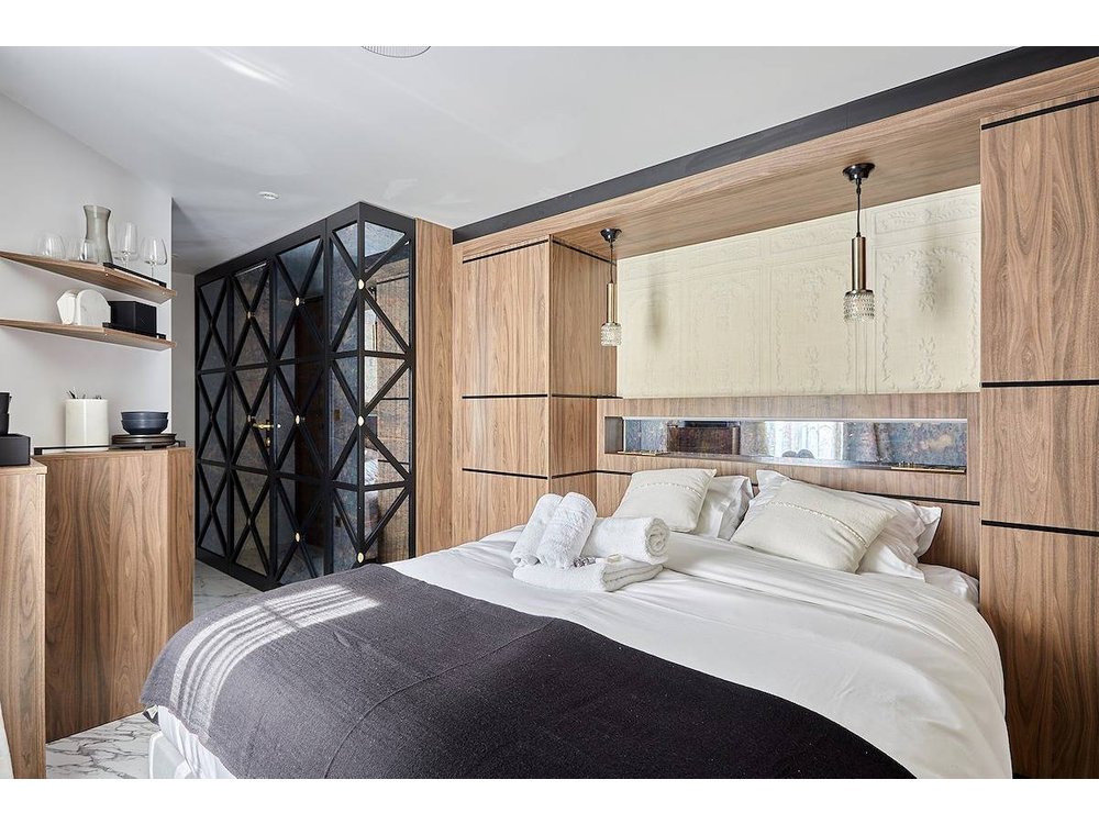 Holiday apartment in Paris from £239 per night
