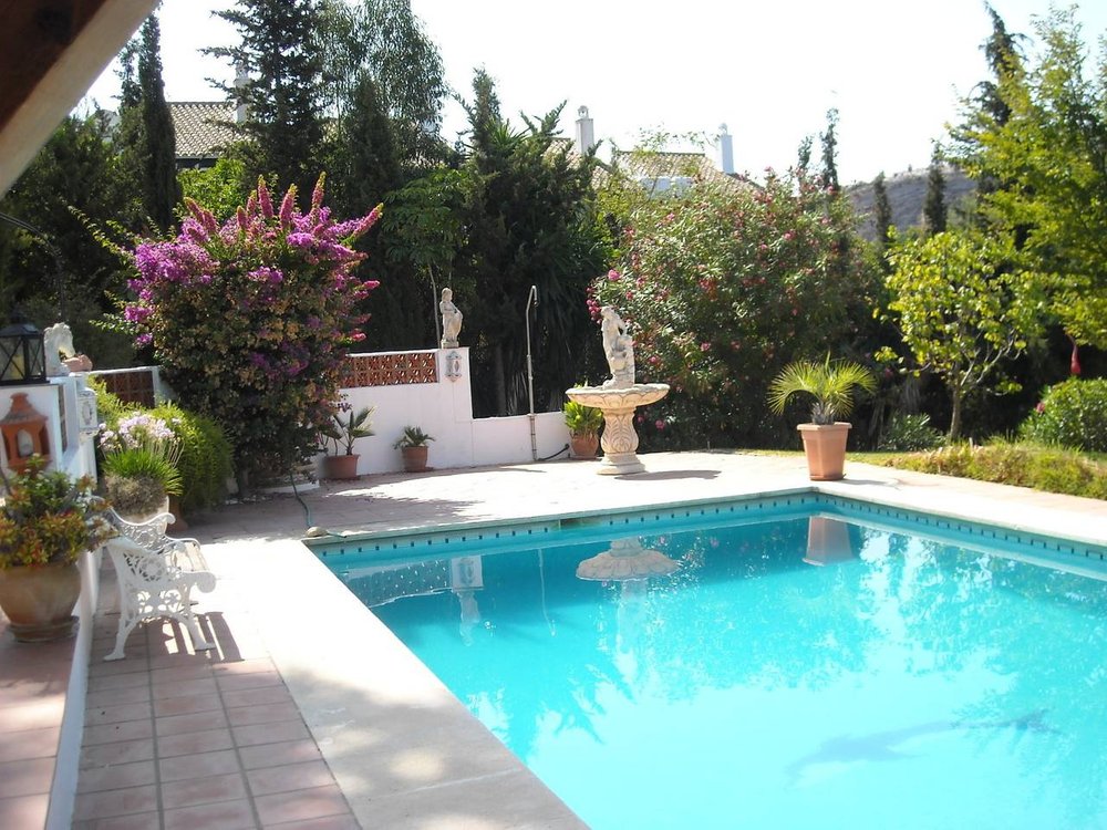 Holiday home in Manilva from £120 per night
