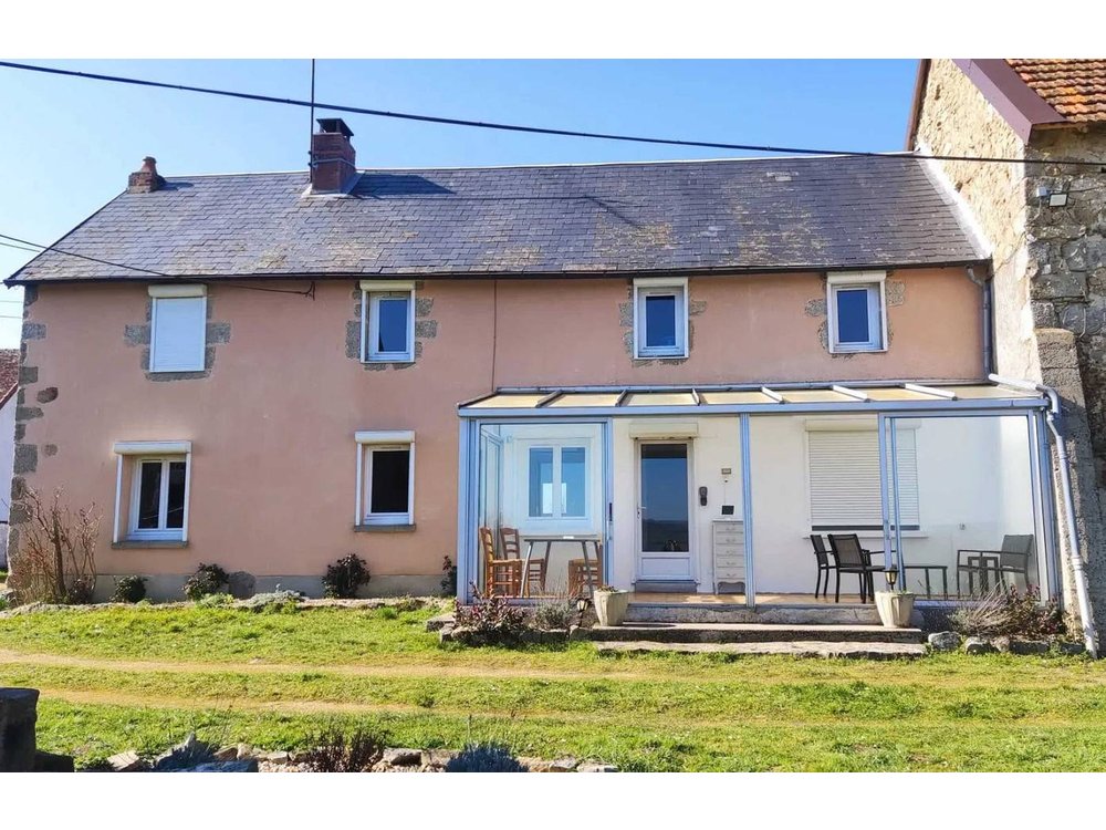 Holiday home in Creuse from £45 per night