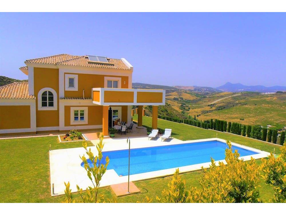 Holiday home in Manilva from £676 per night