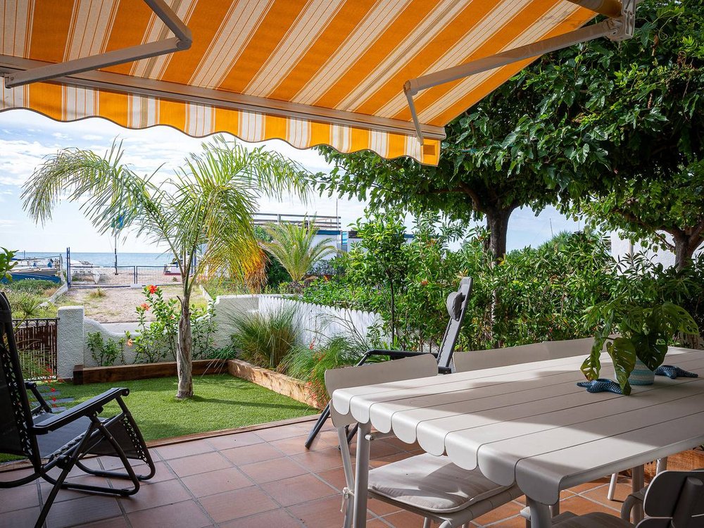 Holiday home in Creixell from £201 per night