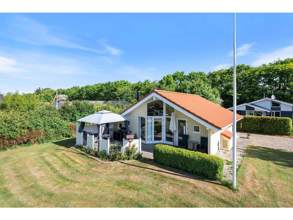 Holiday home in Hemmet from £42 per night
