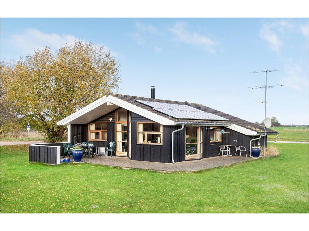 Holiday home in Møn from £53 per night