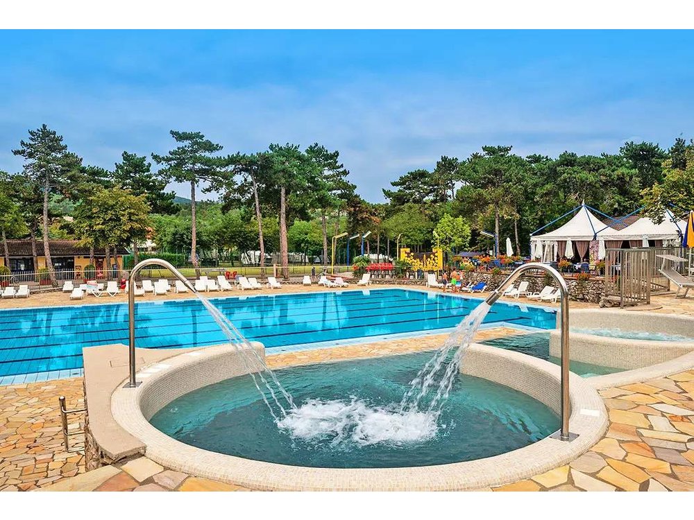 Camping in Carso from £83 per night