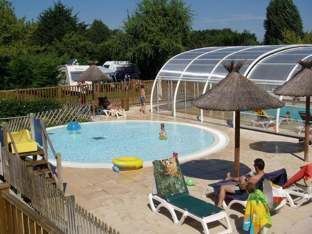 Camping in Ballan-Miré from £49 per night