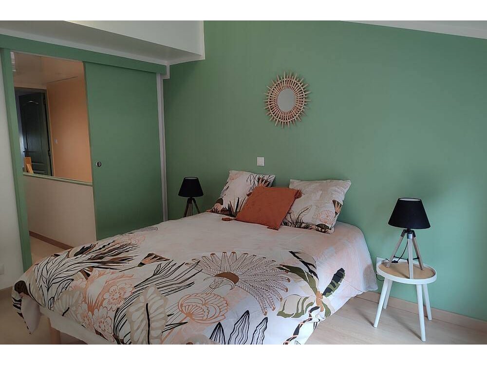 Holiday home in Rocroi from £43 per night
