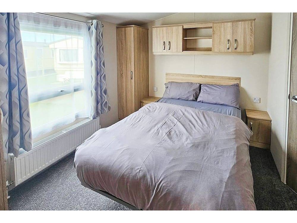 Camping in Towyn from £92 per night