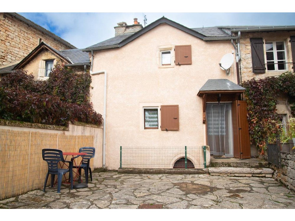 Holiday home in Lozère from £38 per night