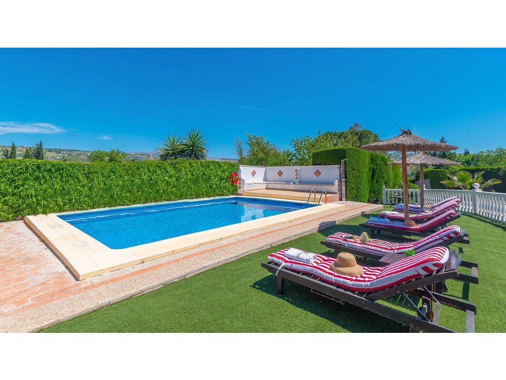 Holiday home in Ronda from £112 per night