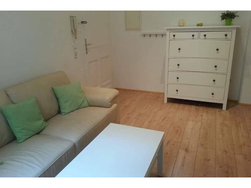 Holiday apartment in Cologne from £113 per night