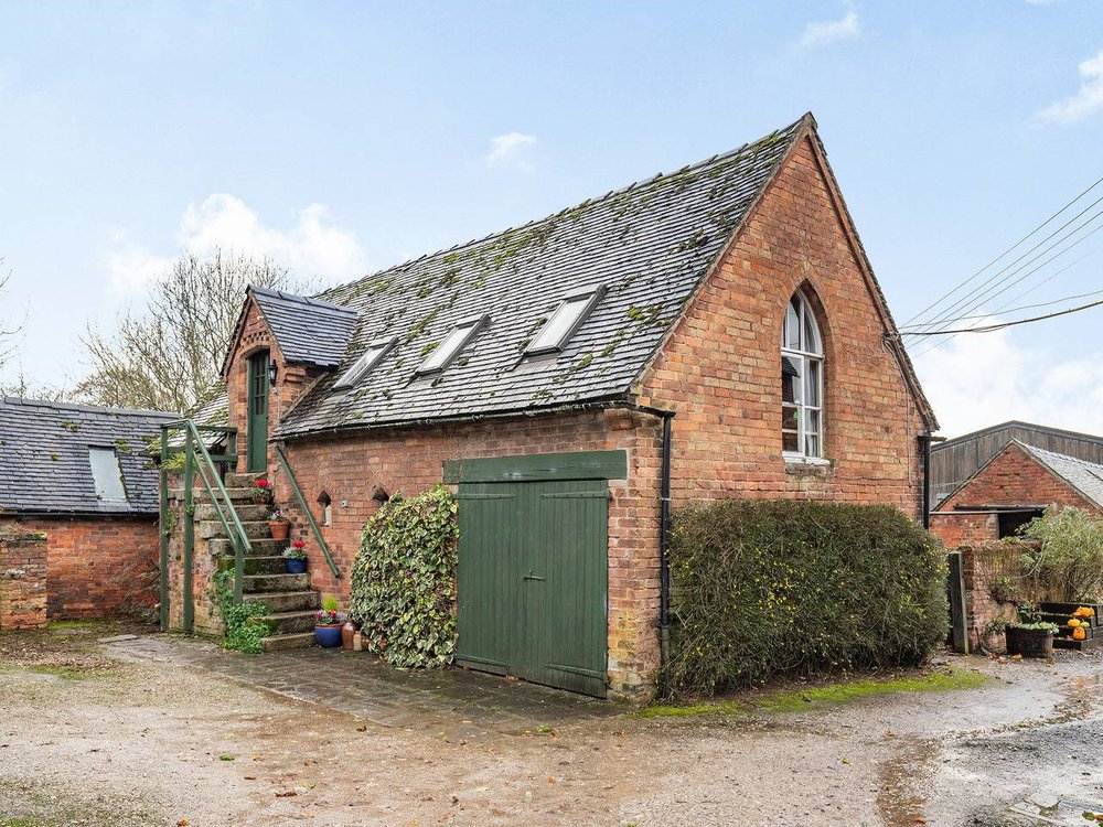 Holiday home in Shirley from £54 per night