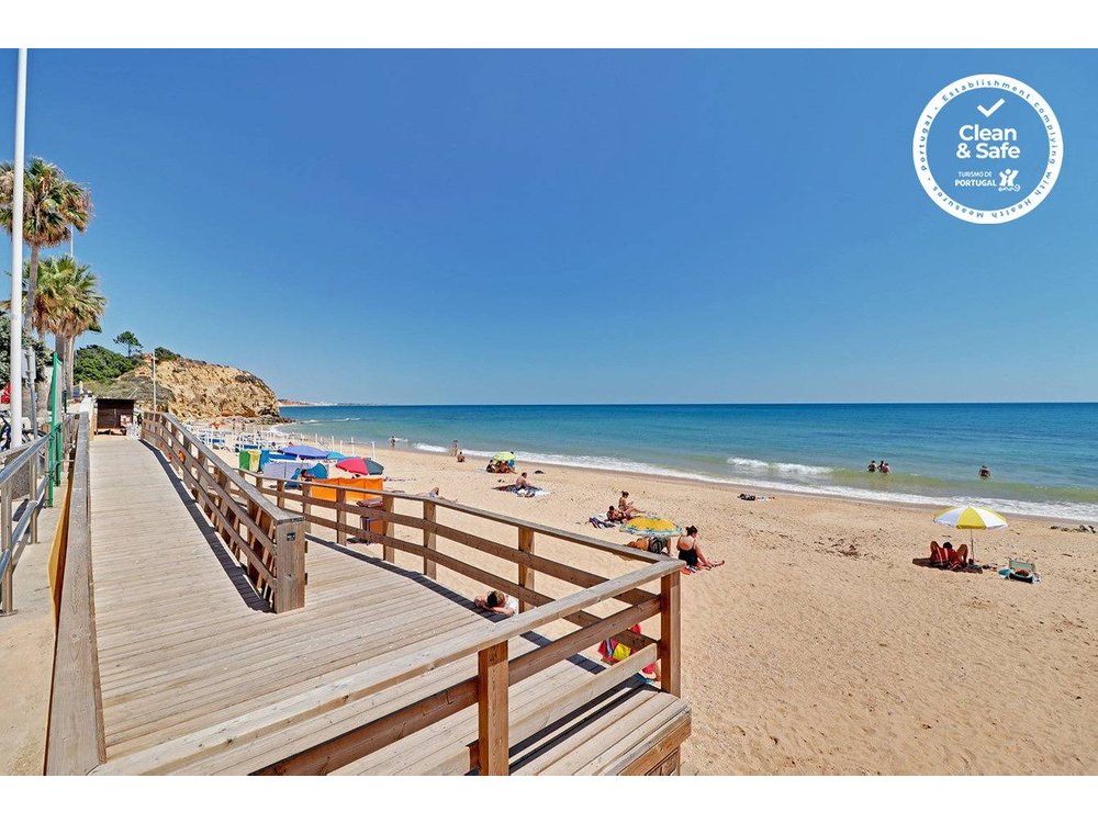 Holiday apartment in Albufeira from £51 per night