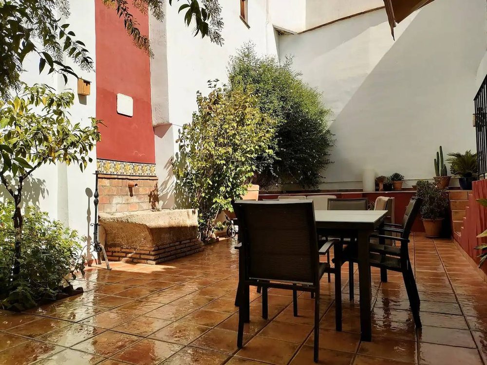 Holiday apartment in Granada from £82 per night
