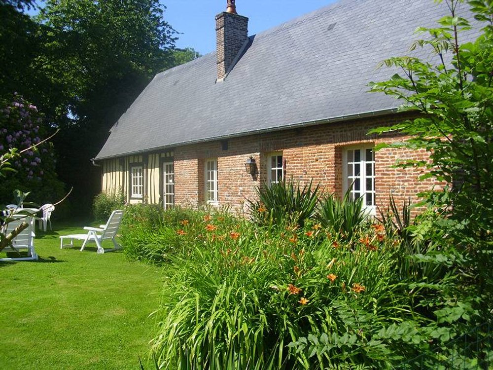 Holiday home in Bénesville from £45 per night