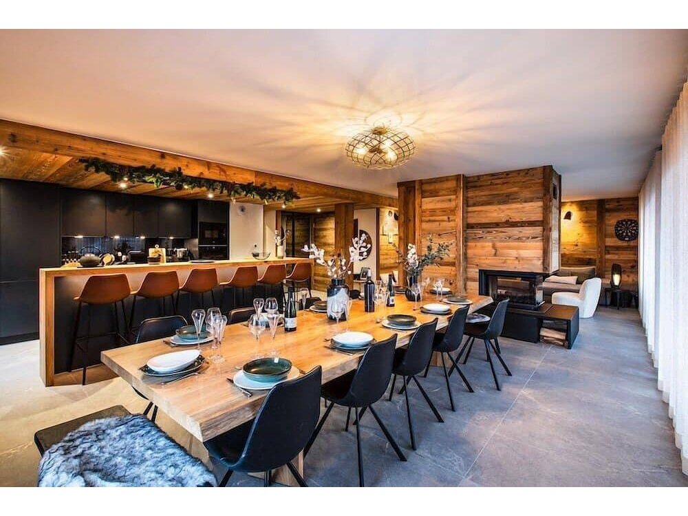 Holiday apartment in Les Gets from £1665 per night