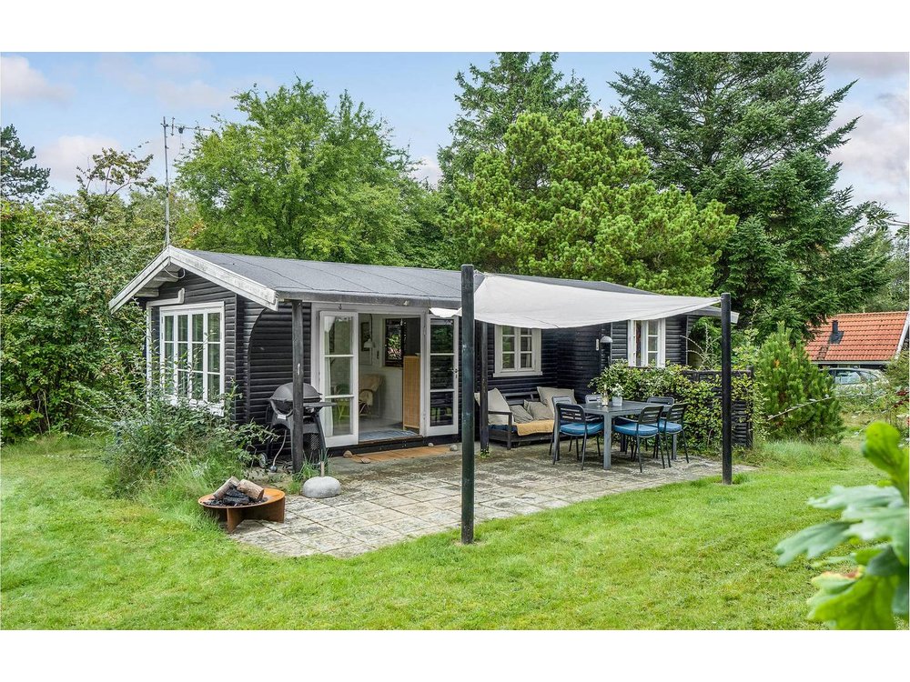 Holiday home in Kulhuse from £53 per night