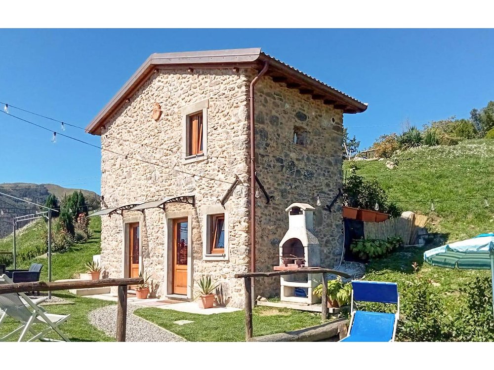 Holiday home in Stazzema from £23 per night