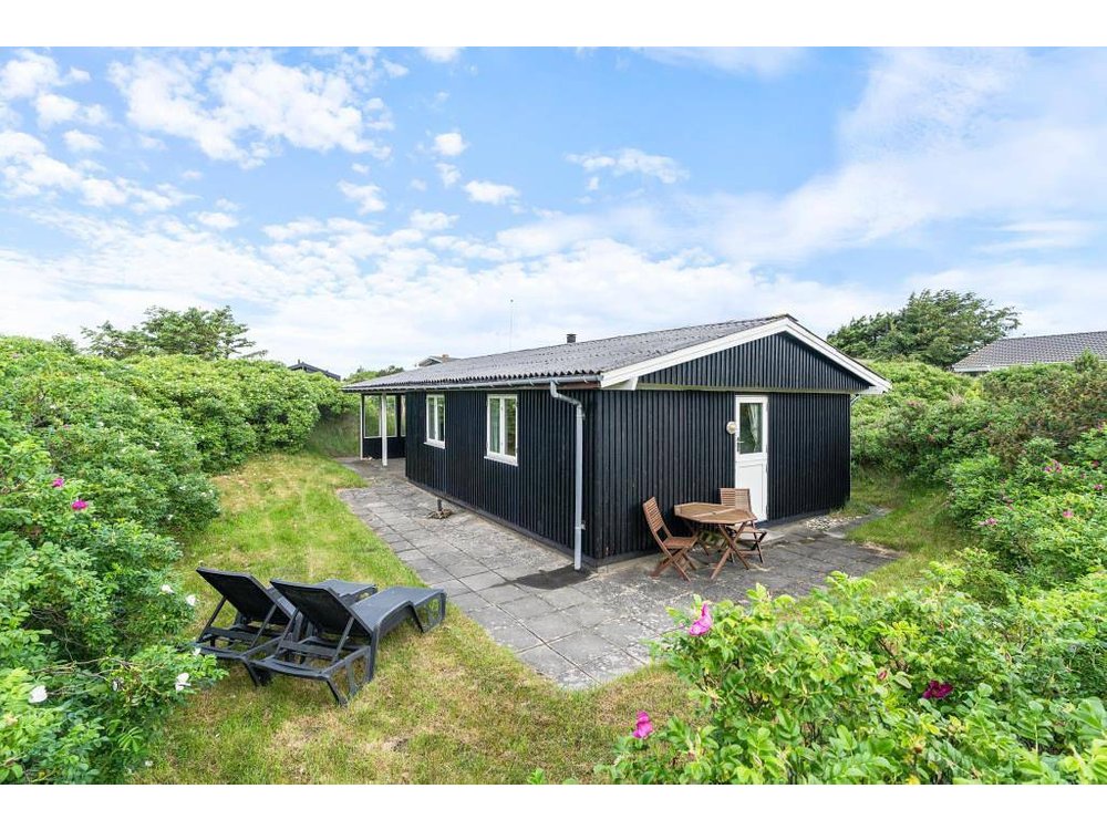 Holiday home in Houvig from £58 per night