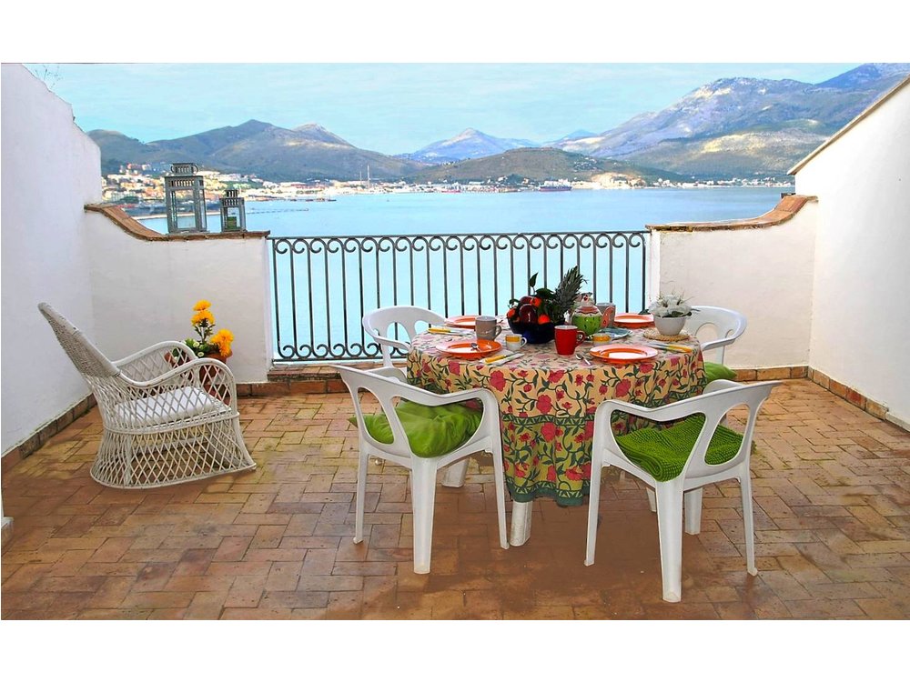 Holiday home in Gaeta from £142 per night