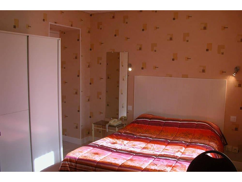 Holiday apartment in Allier from £33 per night