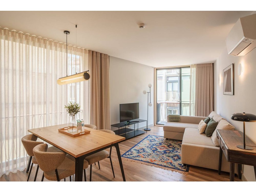 Holiday apartment in Porto from £100 per night