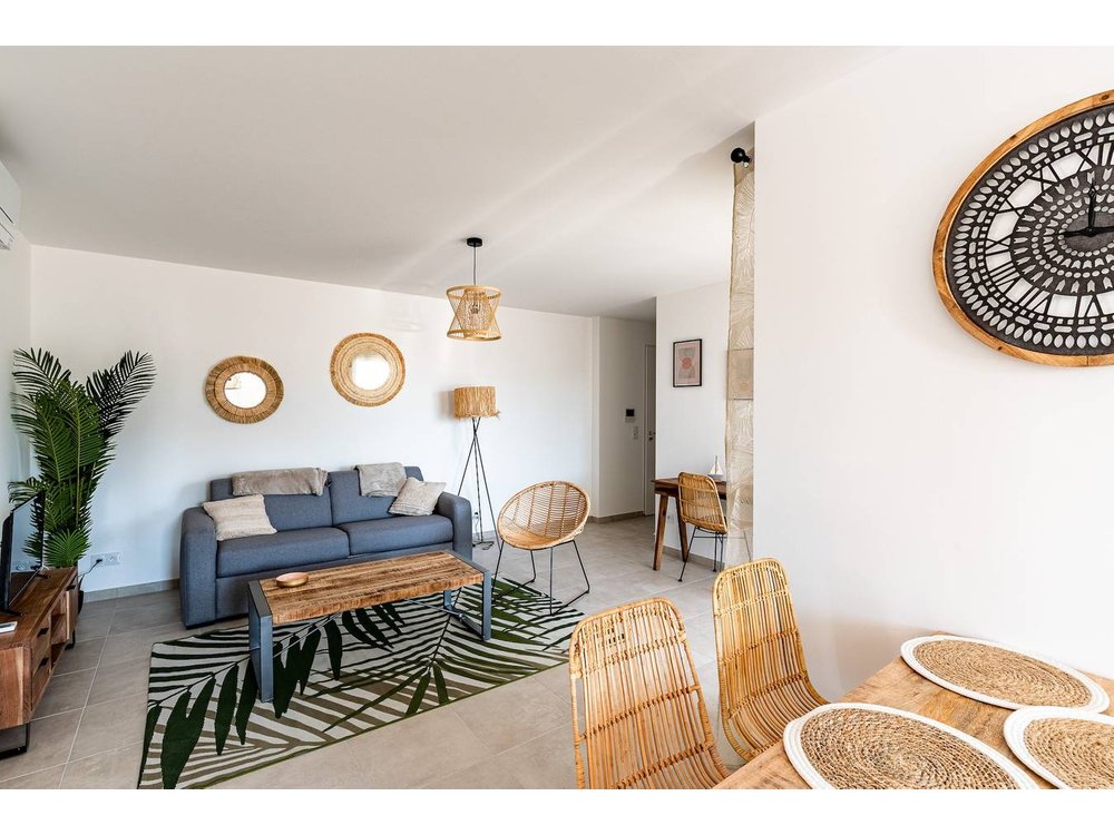 Holiday apartment in Calvi from £68 per night