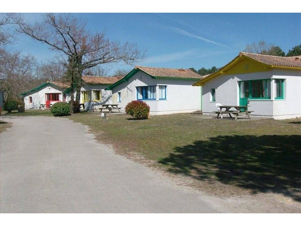 Holiday home in Arès from £52 per night