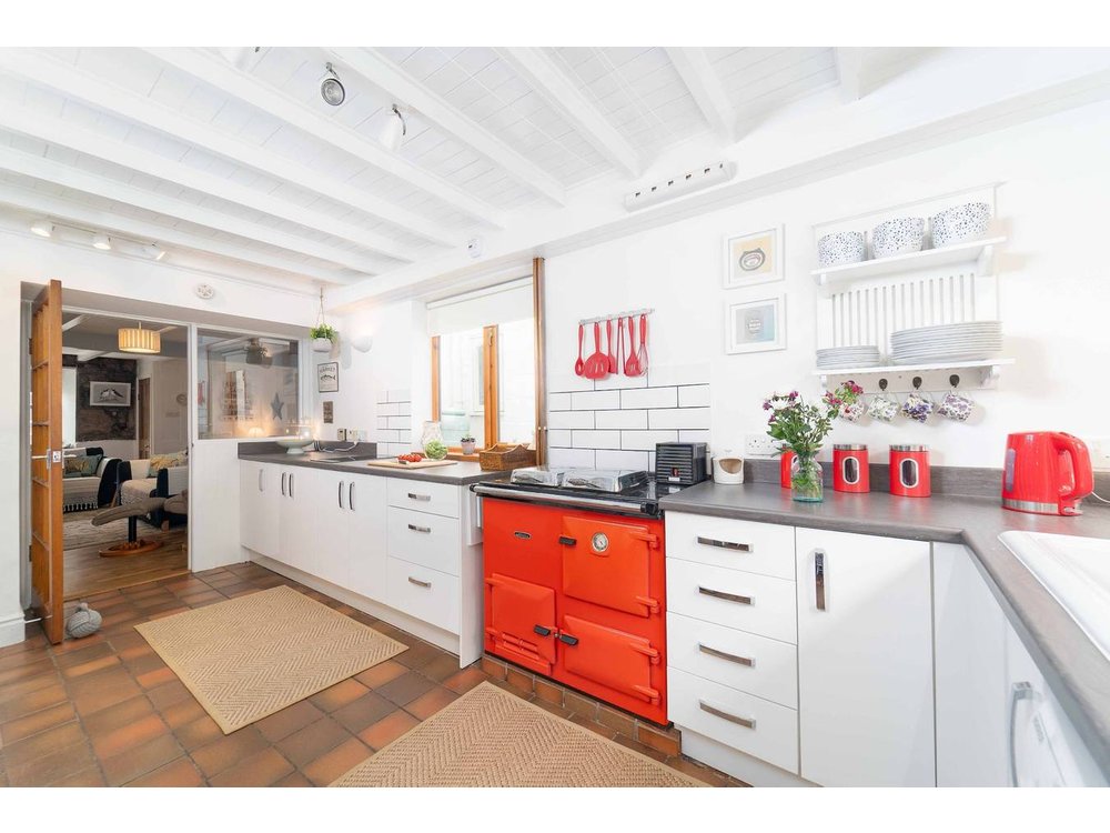 Holiday home in Cornwall from £94 per night