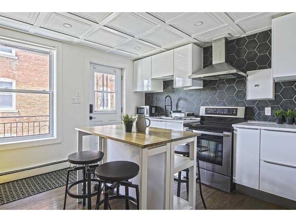 Holiday apartment in Sherbrooke from £121 per night
