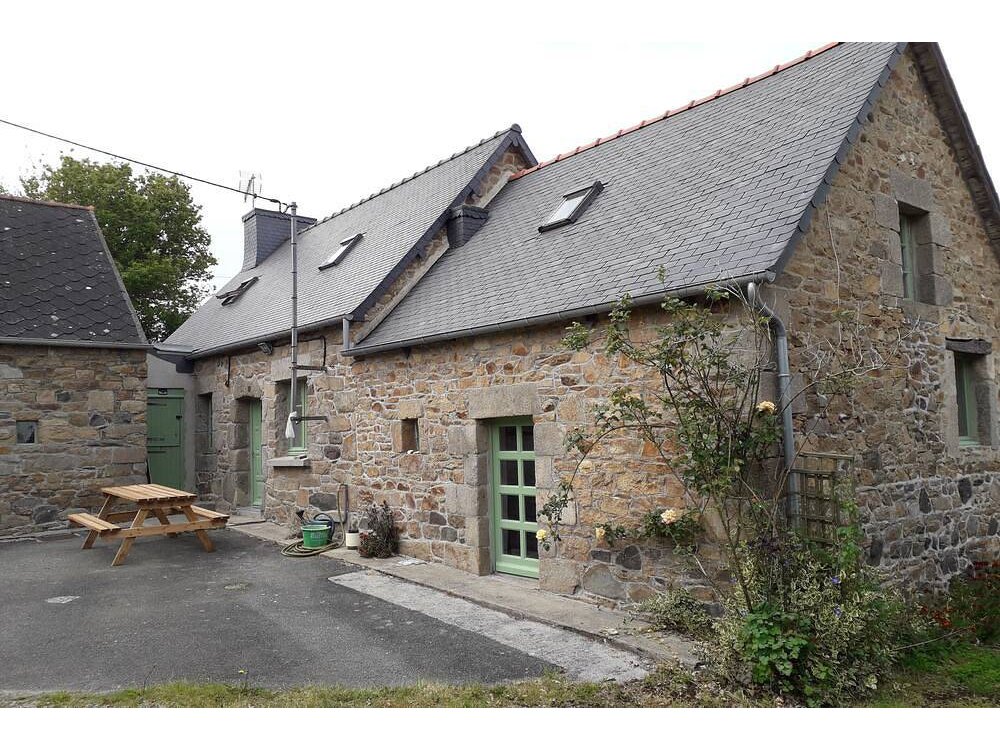 Holiday home in Côtes-d'Armor from £45 per night