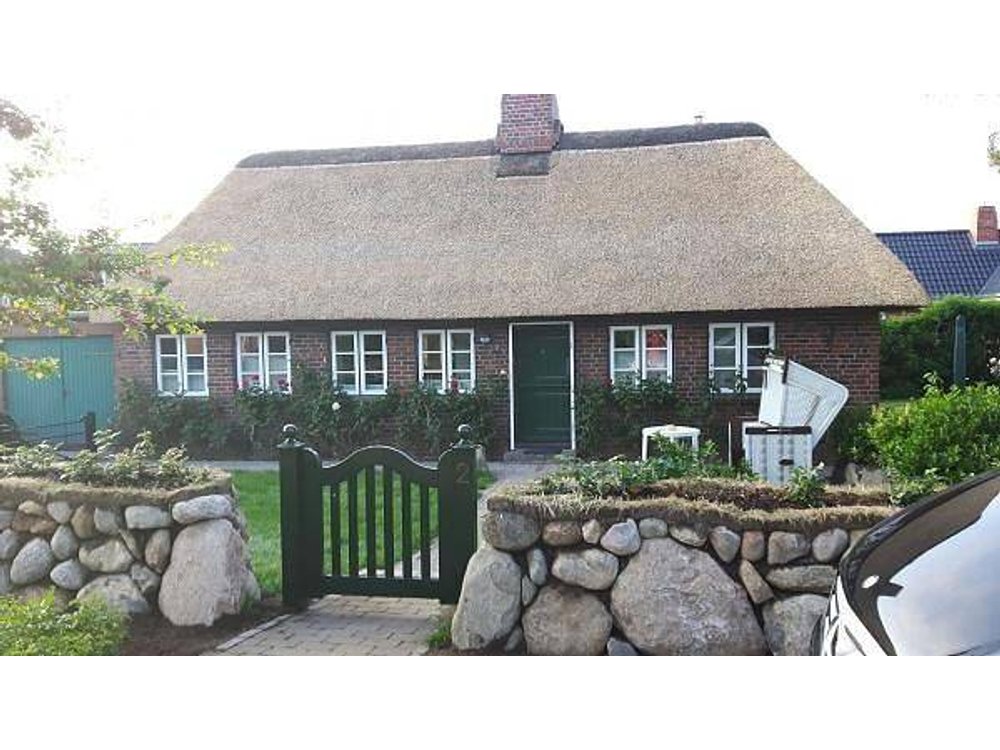 Holiday home in Sylt from £186 per night