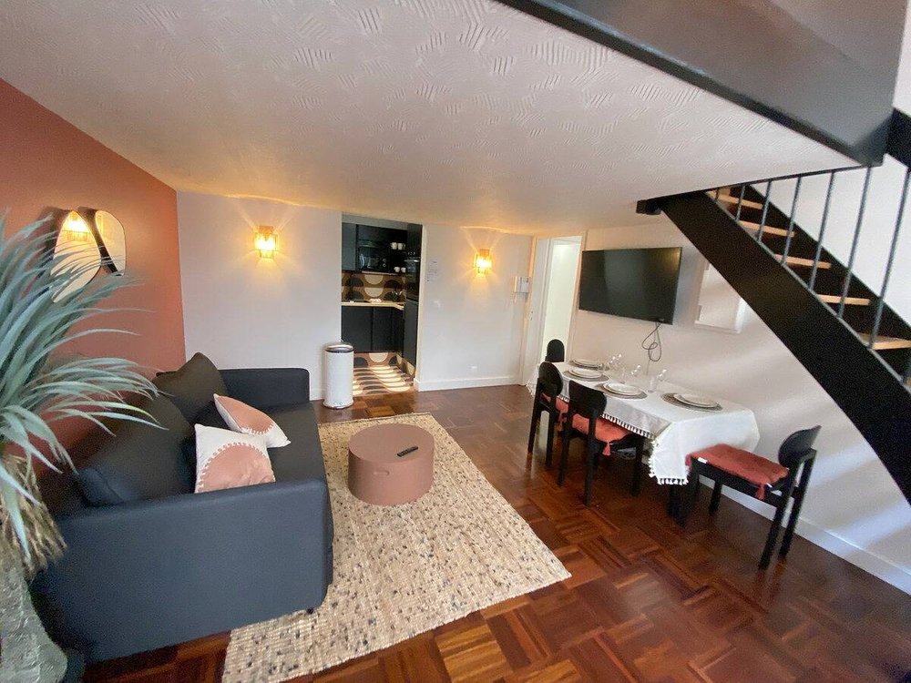 Holiday apartment in Paris from £279 per night