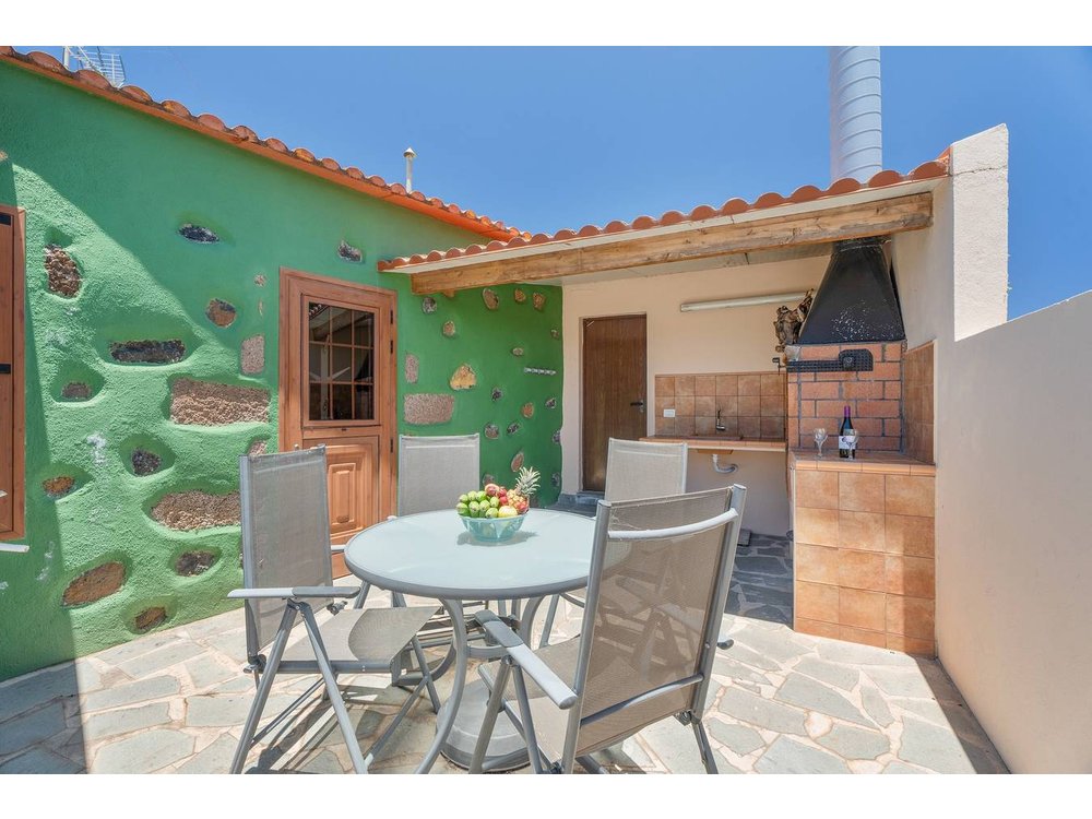 Holiday home in El Hierro from £54 per night