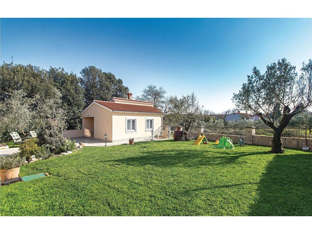 Holiday home in Pula from £43 per night