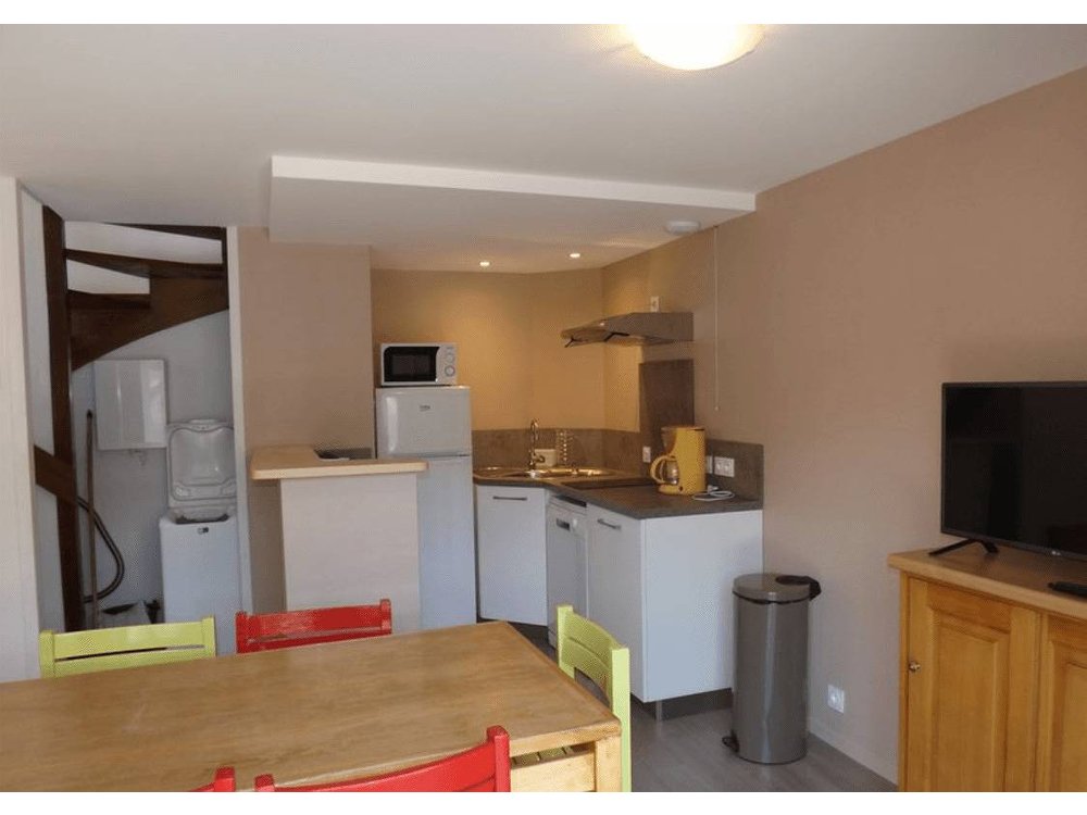 Holiday home in Cantal from £52 per night